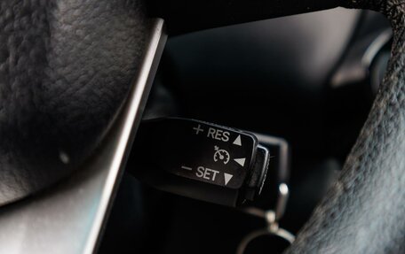 Toyota Hilux VIII, 2016 год, 3 700 000 рублей, 17 фотография