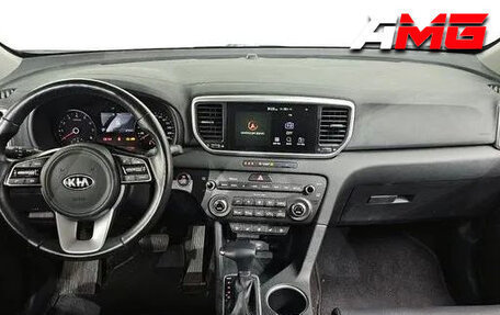 KIA Sportage IV рестайлинг, 2020 год, 2 280 000 рублей, 3 фотография