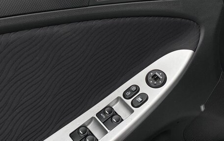 Hyundai Solaris II рестайлинг, 2013 год, 999 000 рублей, 16 фотография