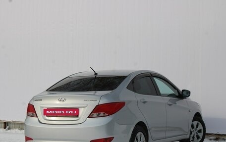 Hyundai Solaris II рестайлинг, 2015 год, 830 000 рублей, 4 фотография