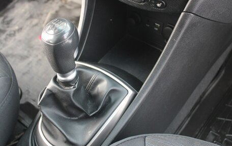 Hyundai Solaris II рестайлинг, 2015 год, 830 000 рублей, 14 фотография