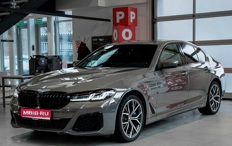 BMW 5 серия, 2021 год, 6 570 000 рублей, 1 фотография