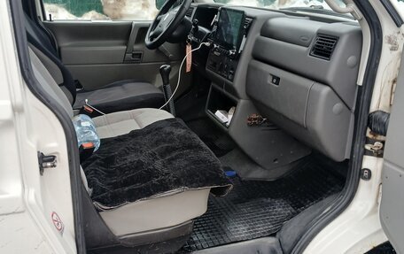 Volkswagen Transporter T4, 2001 год, 865 000 рублей, 13 фотография