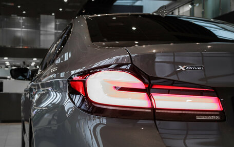 BMW 5 серия, 2021 год, 6 570 000 рублей, 10 фотография