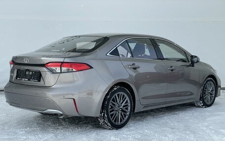 Toyota Corolla, 2023 год, 3 100 000 рублей, 5 фотография