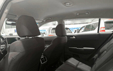 KIA Sportage IV рестайлинг, 2018 год, 2 280 000 рублей, 15 фотография