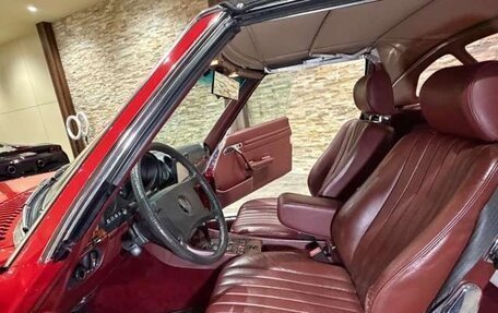 Mercedes-Benz SL-Класс, 1986 год, 11 000 000 рублей, 15 фотография