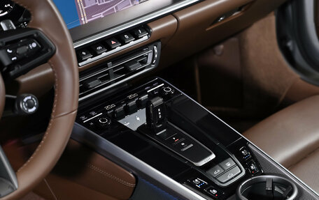 Porsche 911, 2021 год, 16 000 000 рублей, 19 фотография