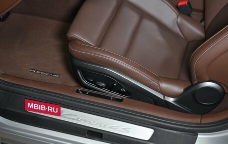 Porsche 911, 2021 год, 16 000 000 рублей, 14 фотография