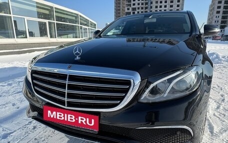 Mercedes-Benz E-Класс, 2020 год, 4 100 000 рублей, 1 фотография