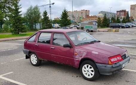 ИЖ 2126 «Ода», 2001 год, 110 000 рублей, 5 фотография