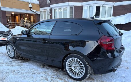 BMW 1 серия, 2011 год, 1 200 000 рублей, 2 фотография