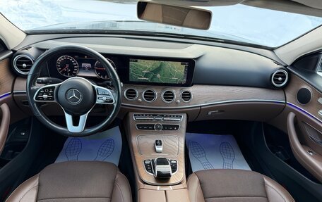 Mercedes-Benz E-Класс, 2020 год, 4 100 000 рублей, 7 фотография