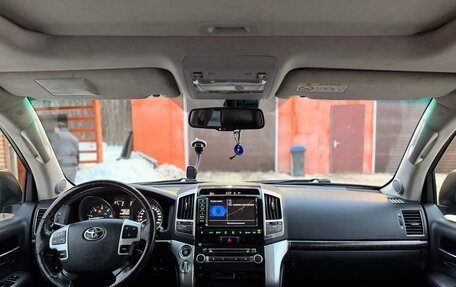 Toyota Land Cruiser 200, 2014 год, 3 200 000 рублей, 5 фотография