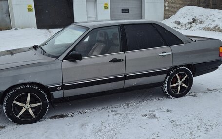 Audi 100, 1986 год, 100 000 рублей, 3 фотография