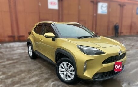 Toyota Yaris Cross, 2021 год, 1 930 000 рублей, 1 фотография