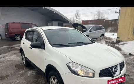 Nissan Qashqai, 2011 год, 485 000 рублей, 2 фотография