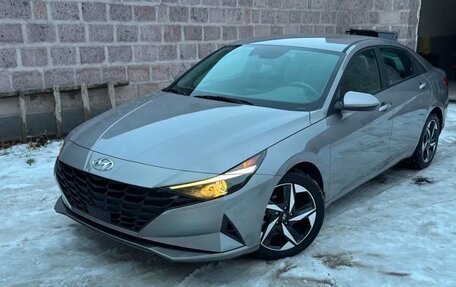 Hyundai Elantra, 2022 год, 1 660 000 рублей, 2 фотография