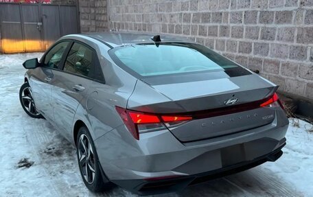 Hyundai Elantra, 2022 год, 1 660 000 рублей, 4 фотография