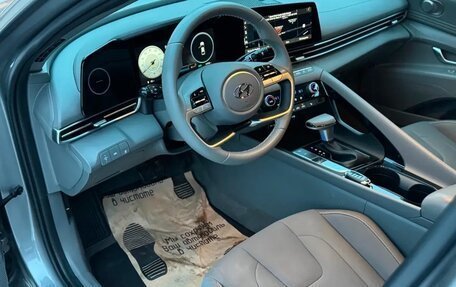 Hyundai Elantra, 2022 год, 1 660 000 рублей, 8 фотография