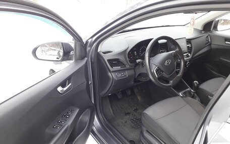 Hyundai Solaris II рестайлинг, 2021 год, 1 400 000 рублей, 2 фотография