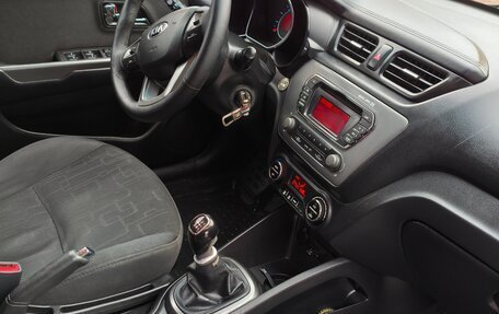 KIA Rio III рестайлинг, 2015 год, 800 000 рублей, 8 фотография