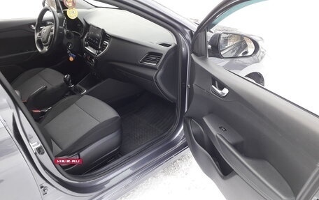 Hyundai Solaris II рестайлинг, 2021 год, 1 400 000 рублей, 6 фотография