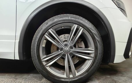 Volkswagen Tiguan II, 2019 год, 2 643 000 рублей, 9 фотография