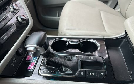 KIA Carnival III, 2019 год, 2 995 000 рублей, 8 фотография