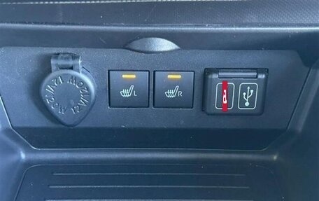 Daihatsu Rocky, 2022 год, 1 330 000 рублей, 15 фотография