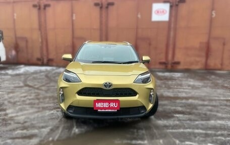 Toyota Yaris Cross, 2021 год, 1 930 000 рублей, 2 фотография