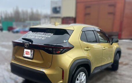 Toyota Yaris Cross, 2021 год, 1 930 000 рублей, 7 фотография