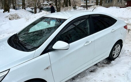 Hyundai Solaris II рестайлинг, 2013 год, 860 000 рублей, 7 фотография