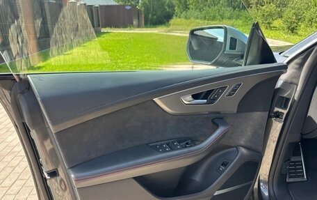 Audi RS Q8 I, 2022 год, 15 250 000 рублей, 15 фотография