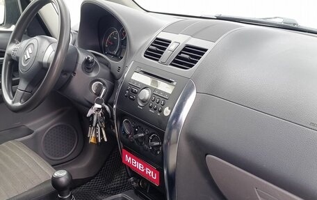 Suzuki SX4 II рестайлинг, 2011 год, 860 000 рублей, 10 фотография