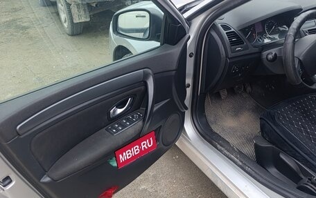 Renault Laguna III рестайлинг, 2009 год, 550 000 рублей, 4 фотография