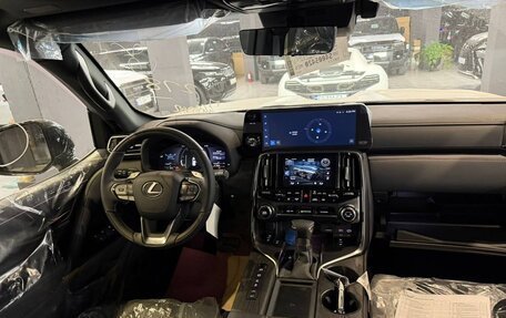 Lexus LX, 2025 год, 17 900 000 рублей, 8 фотография