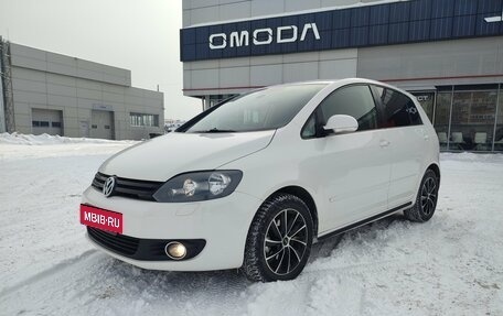 Volkswagen Golf Plus II, 2011 год, 850 000 рублей, 1 фотография