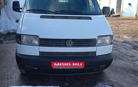 Volkswagen Transporter T4, 1994 год, 380 000 рублей, 2 фотография