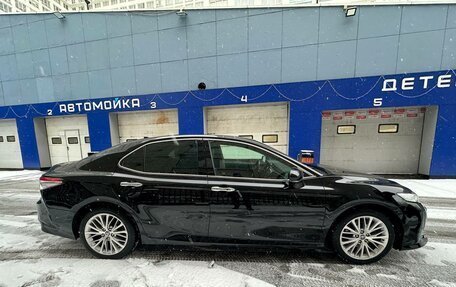 Toyota Camry, 2021 год, 3 870 000 рублей, 3 фотография