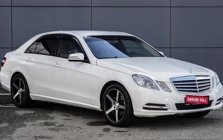 Mercedes-Benz E-Класс, 2010 год, 1 199 000 рублей, 9 фотография