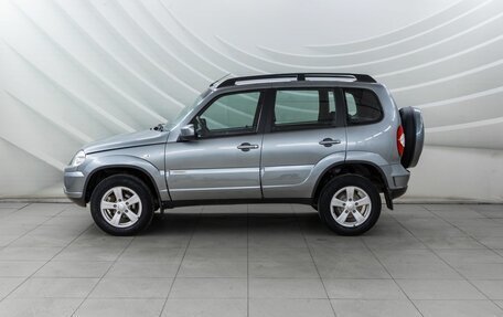 Chevrolet Niva I рестайлинг, 2016 год, 958 000 рублей, 4 фотография