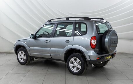 Chevrolet Niva I рестайлинг, 2016 год, 958 000 рублей, 5 фотография