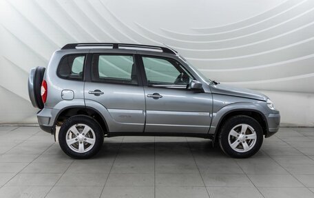 Chevrolet Niva I рестайлинг, 2016 год, 958 000 рублей, 8 фотография