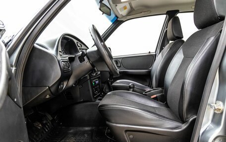 Chevrolet Niva I рестайлинг, 2016 год, 958 000 рублей, 24 фотография