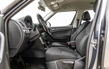 Skoda Yeti I рестайлинг, 2014 год, 1 198 000 рублей, 25 фотография