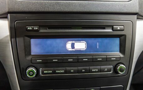 Skoda Yeti I рестайлинг, 2014 год, 1 198 000 рублей, 28 фотография