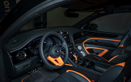 Bentley Bentayga I, 2026 год, 42 500 000 рублей, 18 фотография