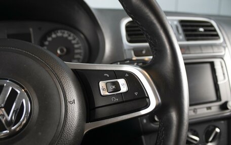 Volkswagen Polo VI (EU Market), 2017 год, 980 000 рублей, 15 фотография