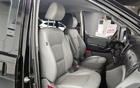 Hyundai Grand Starex Grand Starex I рестайлинг 2, 2020 год, 2 757 000 рублей, 12 фотография